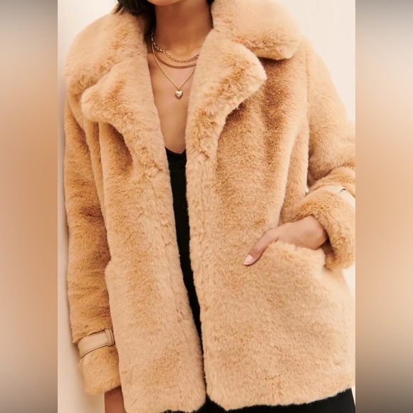 DH NEW YORK Faux Fur Teddy Coat - Picture 6 of 7